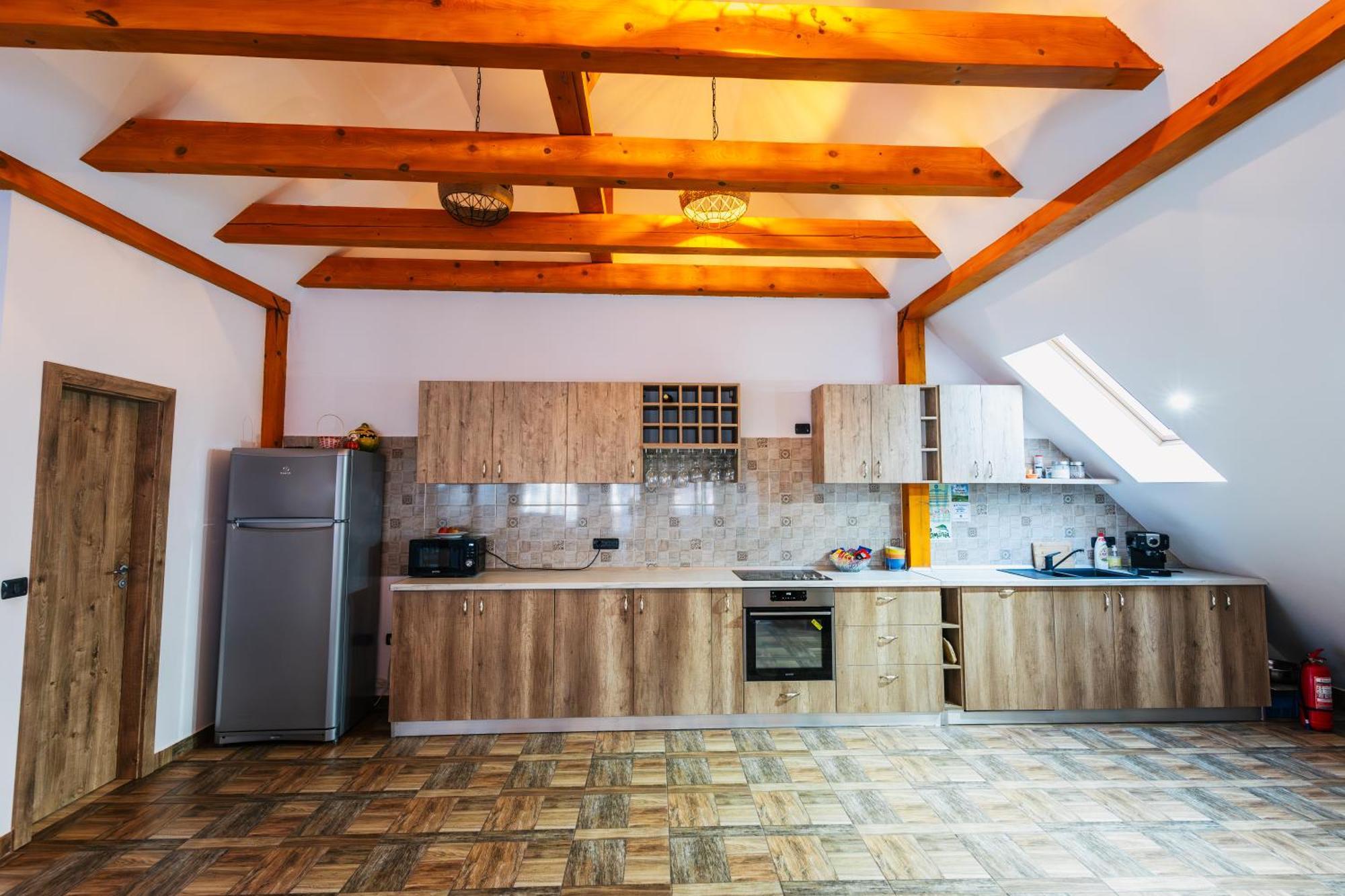 Casa Diana Rasnov Villa Bagian luar foto