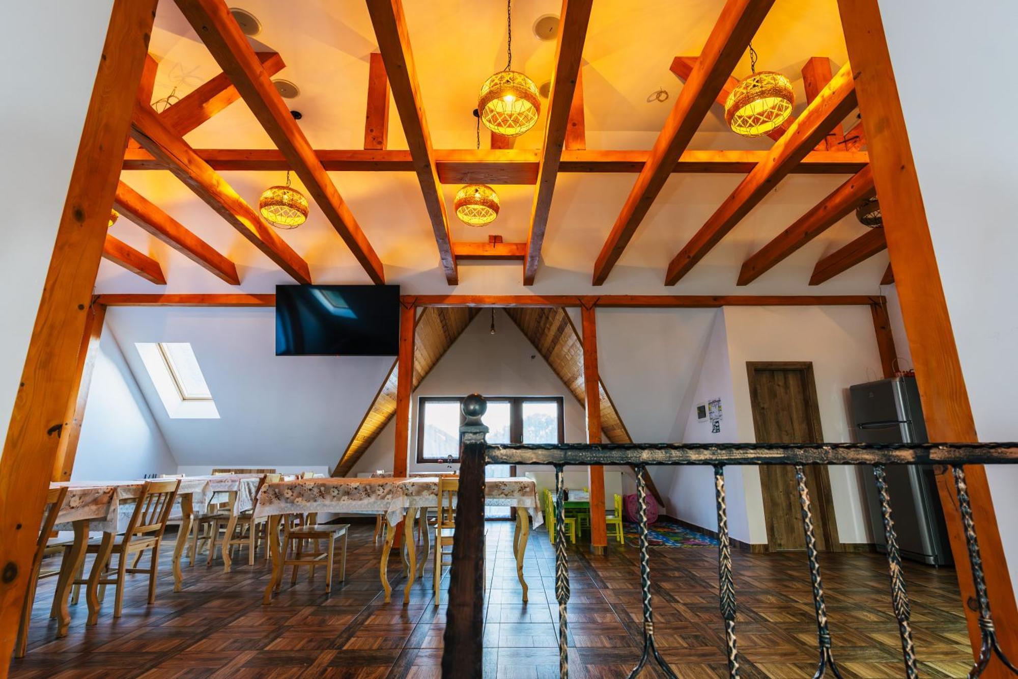 Casa Diana Rasnov Villa Bagian luar foto